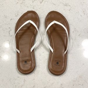 shade & shore sandals